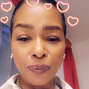 Meet your Posher, Evangelist sharon